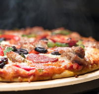 Mr Pizza - Goulburn Accommodation