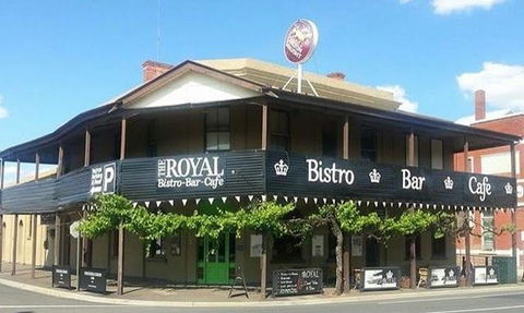 The Royal - Goulburn Accommodation 0