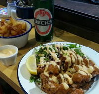 Johnny Lobster - Goulburn Accommodation