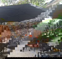 Asian At Arncliffe - Goulburn Accommodation