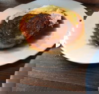 Banksia Bistro - Goulburn Accommodation