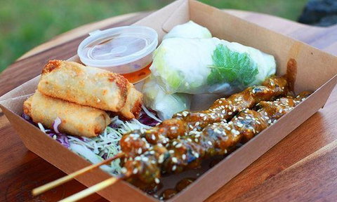 Downtown Bar & Grill - Goulburn Accommodation 8