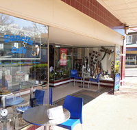 Juneil's - Goulburn Accommodation