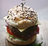 Burger Me Fresh - Goulburn Accommodation