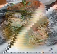 La Rustica By The Lake - Goulburn Accommodation