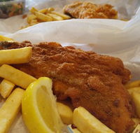 Burleigh Heads Fishmongers - Goulburn Accommodation