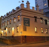 Harts Pub - Goulburn Accommodation