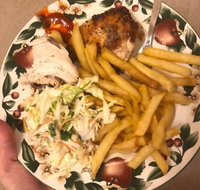 Pinewood Chicken Bar - Goulburn Accommodation