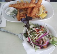 Champagne Charlize Restaurant - Goulburn Accommodation