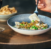 Pyrmont Point Hotel - Goulburn Accommodation