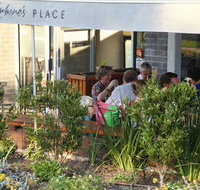 Carbone's Place - Goulburn Accommodation