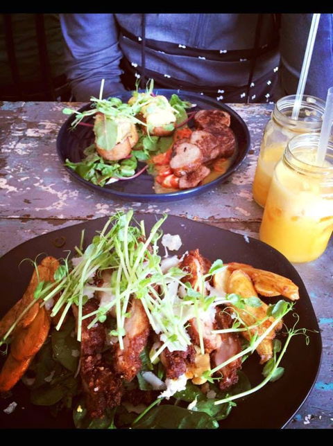 Cinnamon Indian Gourmet - Goulburn Accommodation 0