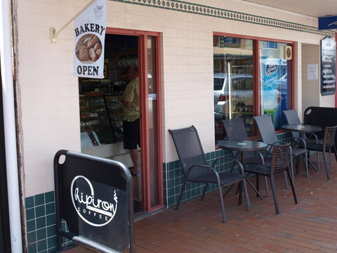 AJ's Hotbake - Goulburn Accommodation 1