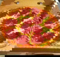 St Albans Pizza - Goulburn Accommodation