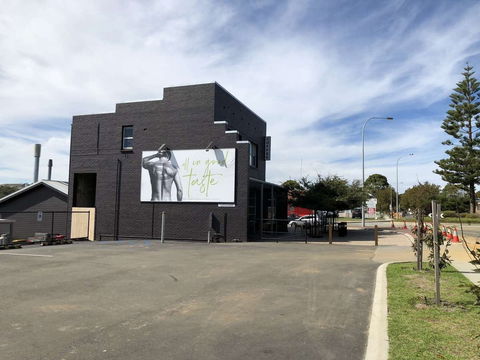 The Naked Bean Coffee Roasters - Goulburn Accommodation 0