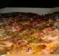 Drooley's Pizza Lounge - Goulburn Accommodation