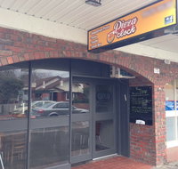 Pizza O'Clock - Goulburn Accommodation