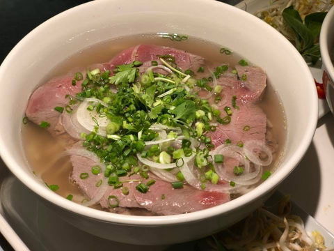 D'Viet House - Goulburn Accommodation 0