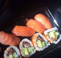 Sushi Box - Goulburn Accommodation
