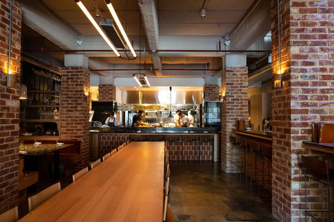 FINO VINO - Goulburn Accommodation 1