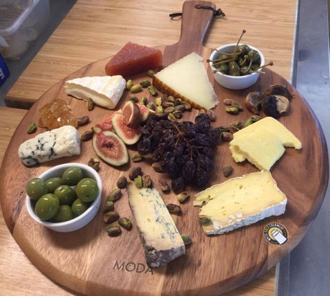 The Long Yard Larder - Goulburn Accommodation 0