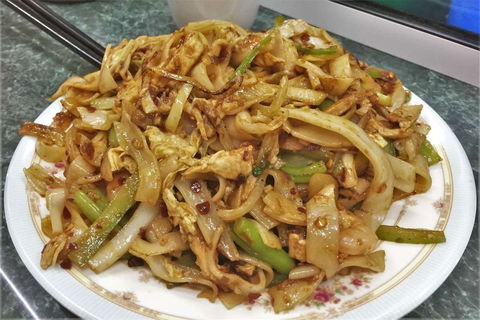 Deli Noodles - Goulburn Accommodation 0