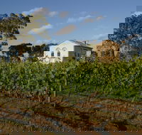 Highbank Vineyards - Goulburn Accommodation