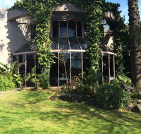 Kimberly Gardens Grill Restaurant - Goulburn Accommodation