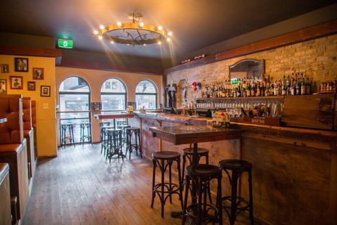 Hayberry Bar & Diner - Goulburn Accommodation 0