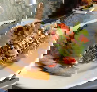 Royal Hotel Kalbar - Goulburn Accommodation