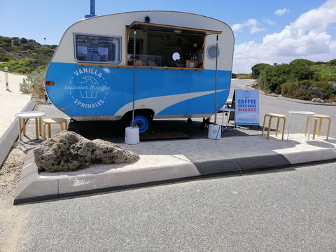 Vanilla Sprinkles Cupcakes & Coffee - Goulburn Accommodation 1