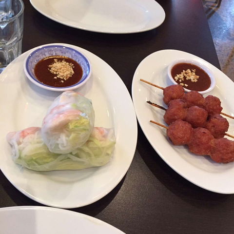 Vietnam Bay Restaurant - Goulburn Accommodation 0