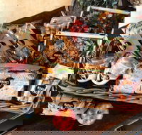 Fresh  Yum Snack Bar  Carvery - Goulburn Accommodation