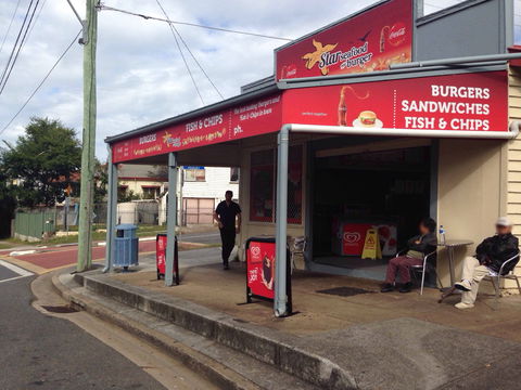 Star Seafood & Burger - Goulburn Accommodation 0