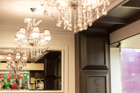 Selene's Chocolate Bar - Box Hill - Goulburn Accommodation 0