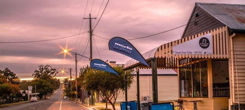 Bittersweet Symphony - Goulburn Accommodation 3