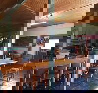 Yolla Tavern - Goulburn Accommodation