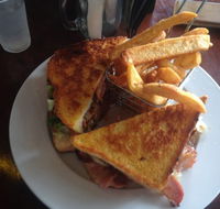 Three C's Cafe - Goulburn Accommodation