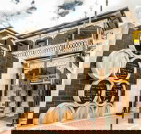 Pretoria Hotel Bistro - Goulburn Accommodation