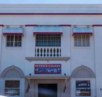 Outback Pics - Goulburn Accommodation