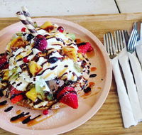 Snow Yogurt  Dessert - Goulburn Accommodation