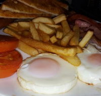Blue Belle Cafe - Goulburn Accommodation