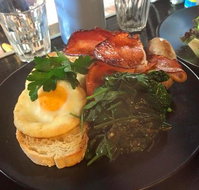 Larder Section - Goulburn Accommodation