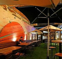 Empress Hotel - Goulburn Accommodation