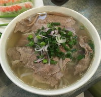 Pho Hung - Goulburn Accommodation