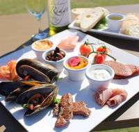 Portarlington Golf Club Bistro - Goulburn Accommodation
