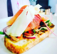 Springs Bistro - Goulburn Accommodation