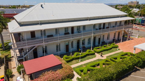 Denison Boutique Hotel - Goulburn Accommodation 5