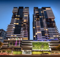 Arise Ivy and Eve - Goulburn Accommodation