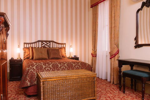 Hadley's Orient Hotel - Goulburn Accommodation 4
